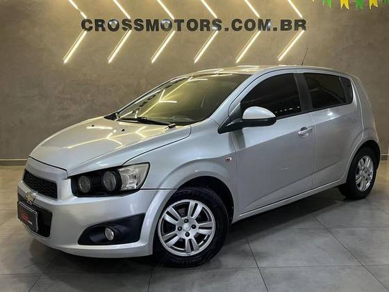 CHEVROLET SONIC 1.6 LT 16V FLEX 4P AUTOMÁTICO CHEVROLET SONIC 1.6 LT 16V FLEX 4P AUTOMÁTICO